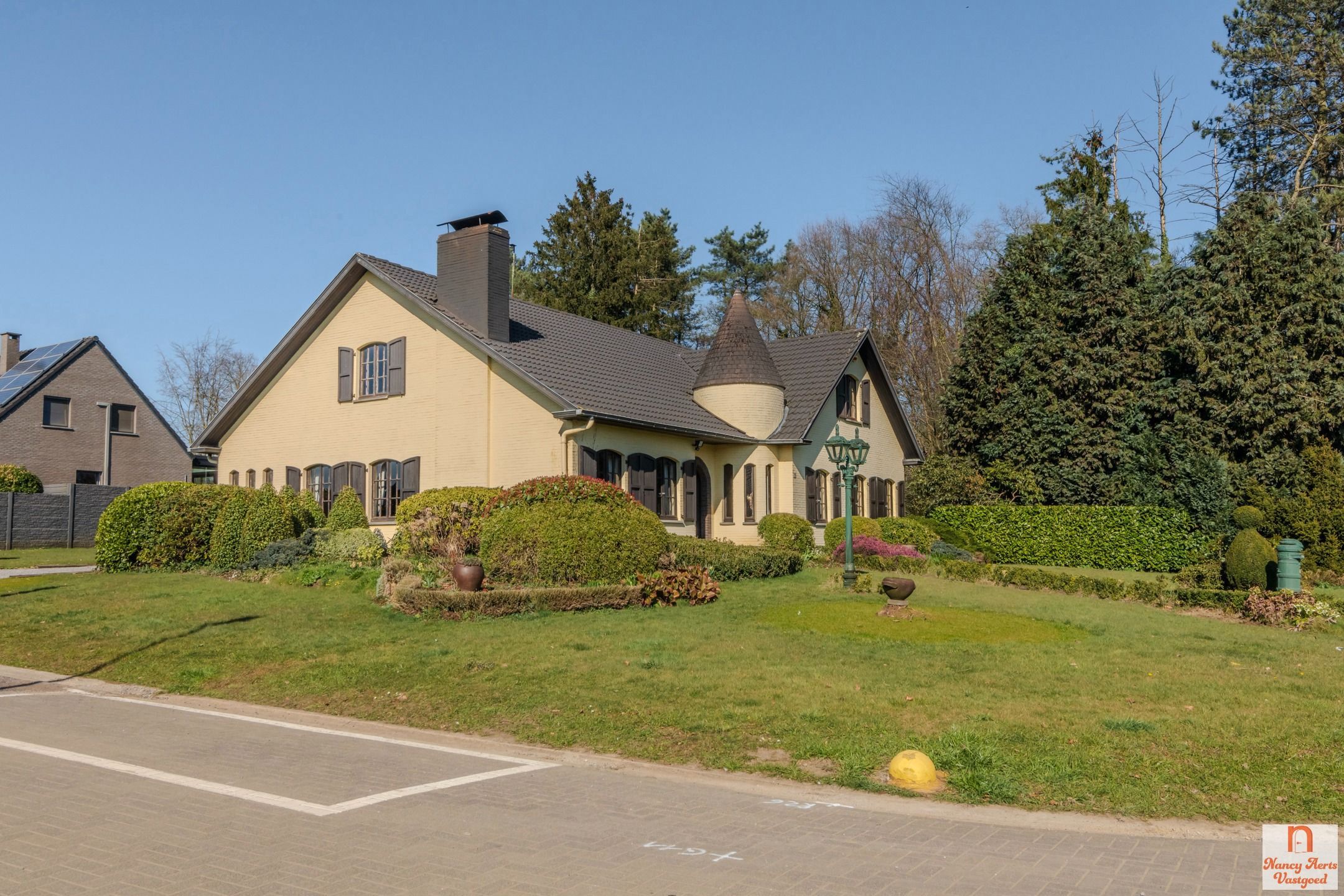 Charmante woning met prachtige buitenruimte foto 2