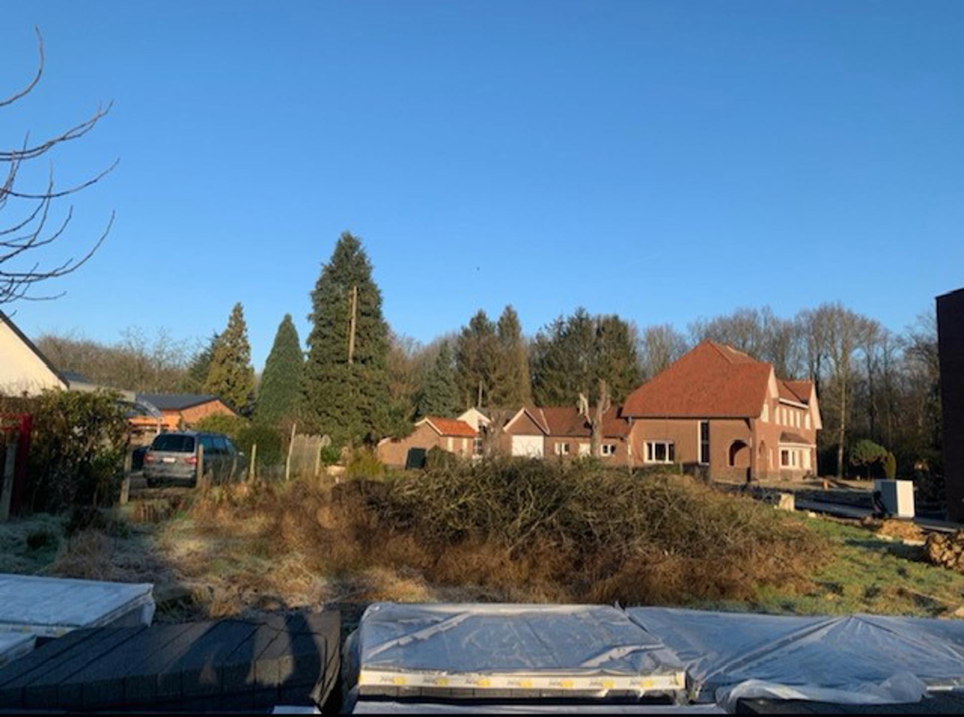 RUSTIG GELEGEN BOUWGROND MET VEEL MOGELIJKHEDEN OP 6a75ca. foto 4