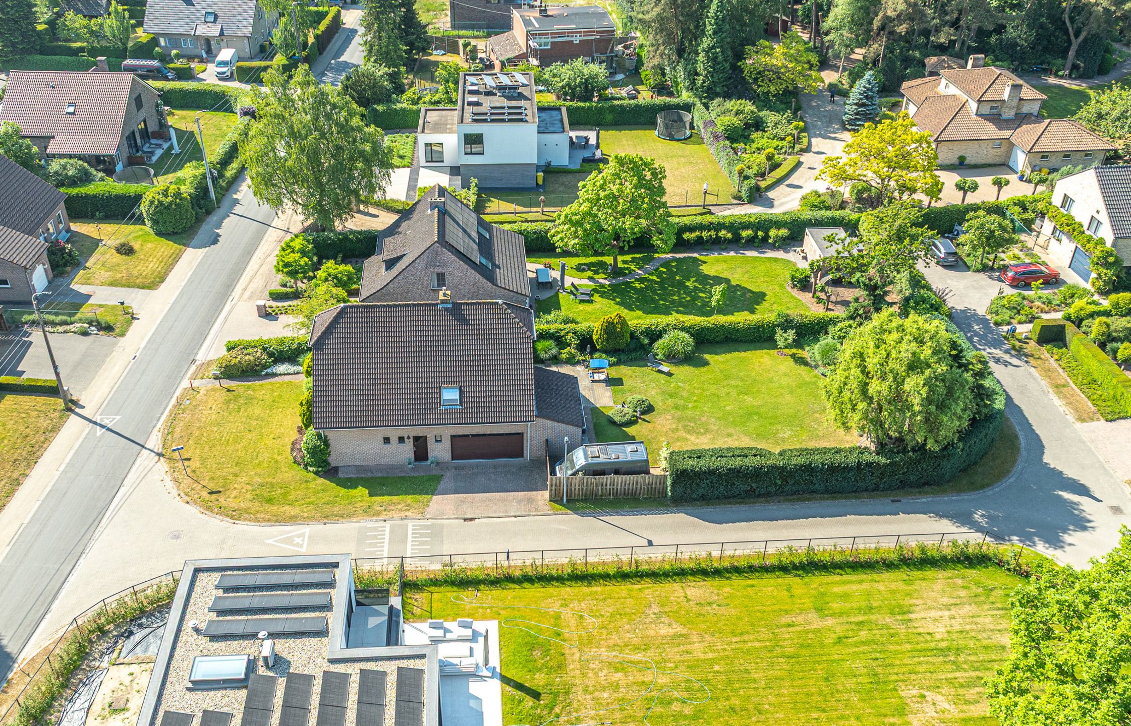 Ruimte, rust en een toplocatie: deze woning heeft het allemaal! foto 5