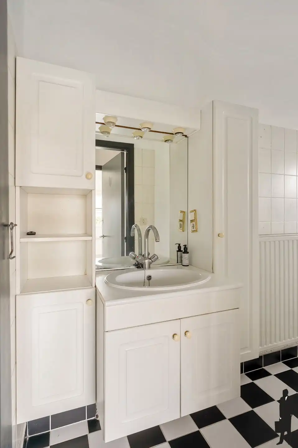 Charmante woning in een gegeerde buurt foto 13