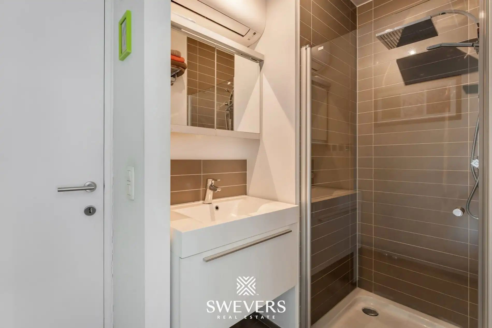 Ruim penthouse van 122 m² met uitzonderlijk ruime terrassen in Hasselt foto 10