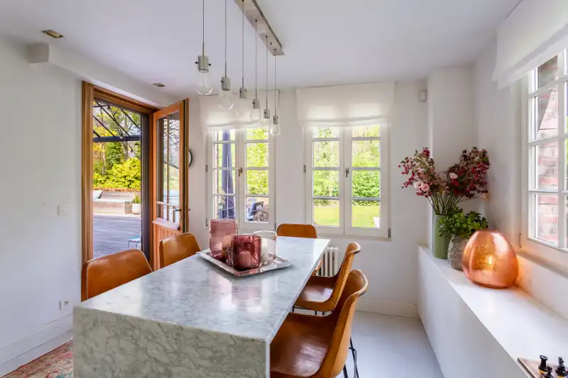 Unieke karaktervolle villa met parktuin, zwembad en een zee van ruimte,luxe alom! foto 22