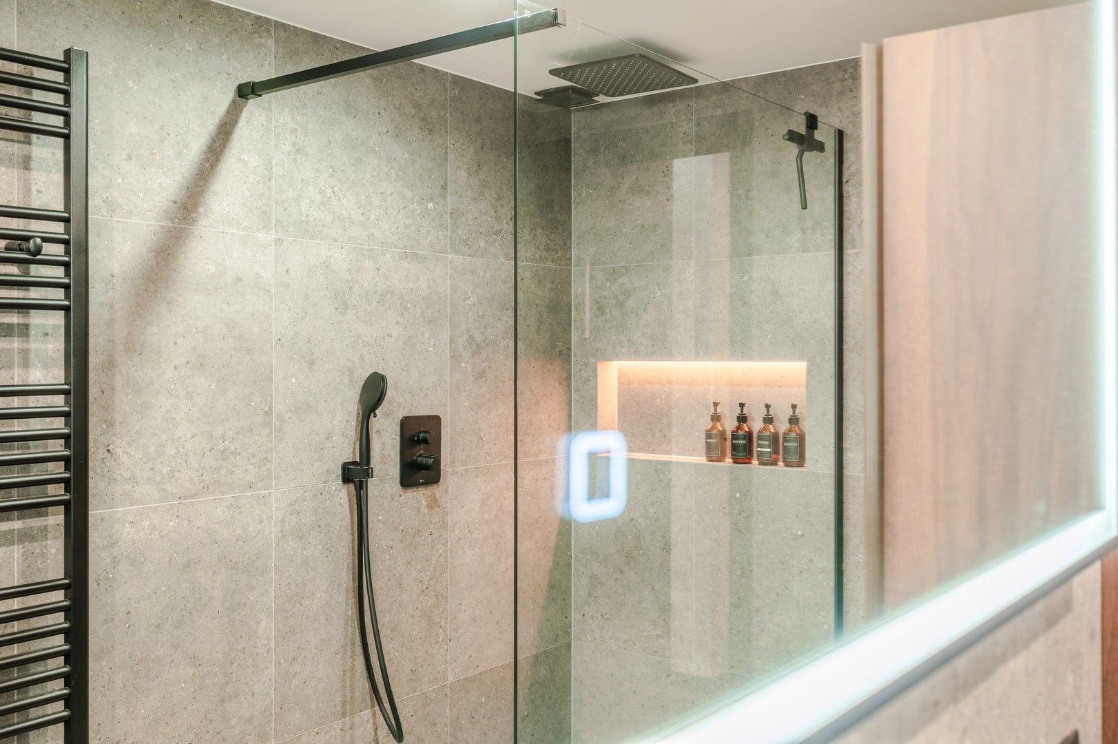 Gezellige starterswoning met garage. foto 10