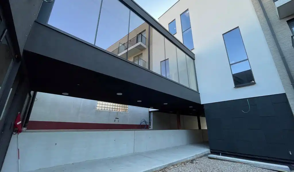 Moderne kantoorruimte te huur vlakbij station van Berchem foto 19