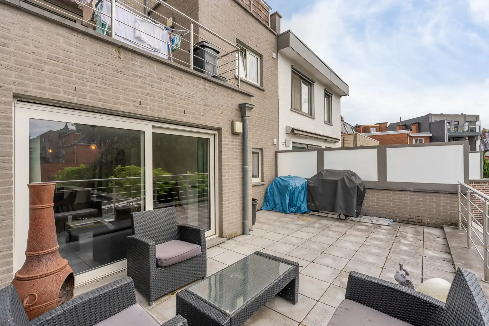 Te koop: Lichtrijk en goed onderhouden 2-slaapkamerappartement met ruim terras en garage in centrum Leopoldsburg foto 11
