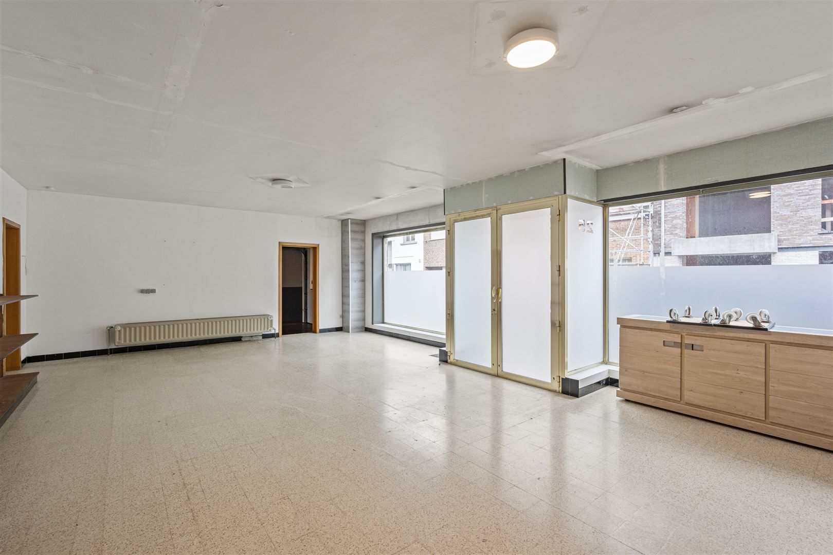 Zeer ruime woning met prachtige tuin foto 5