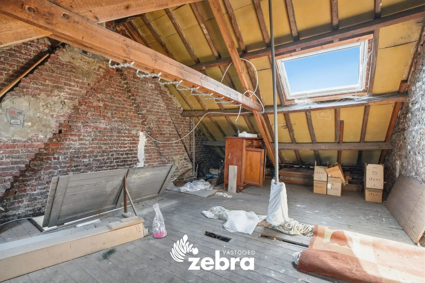 Charmante woning met bijgebouw en tal van mogelijkheden in hartje van Desselgem! foto 15