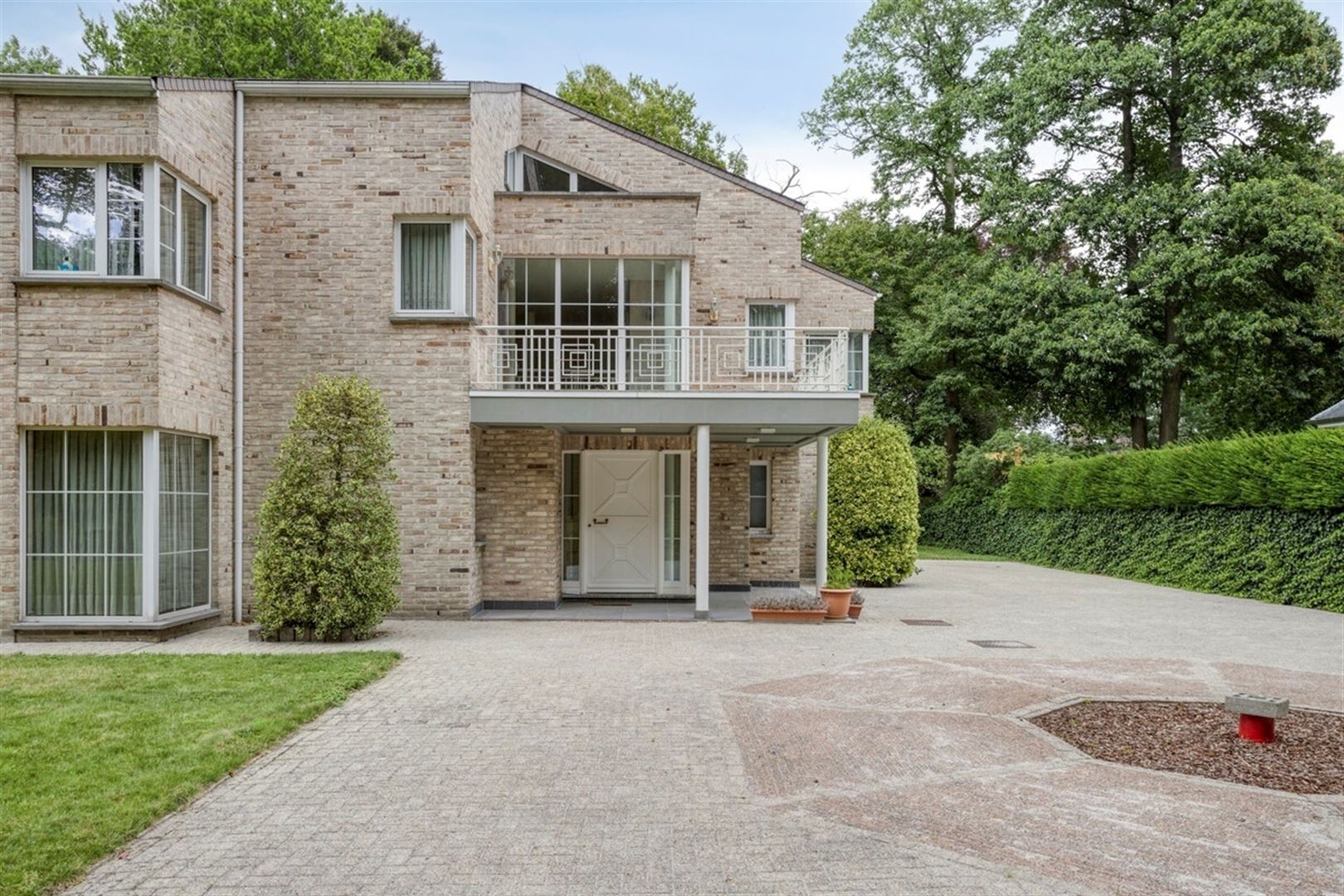 Zeer ruime moderne villa in villapark De List  foto 3