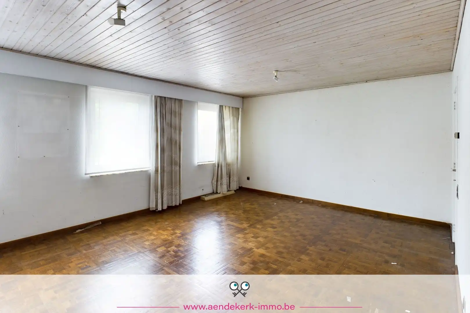 Woning met handelsruimte in het centrum van Kinrooi foto 37