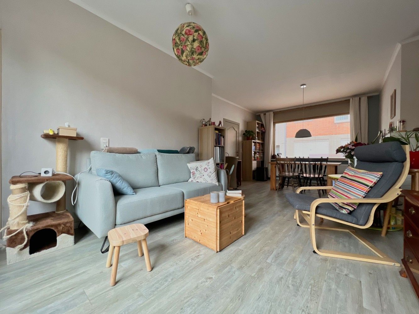 Lichtrijke, instapklare woning in hartje Middelkerke foto {{pictureIndex}}