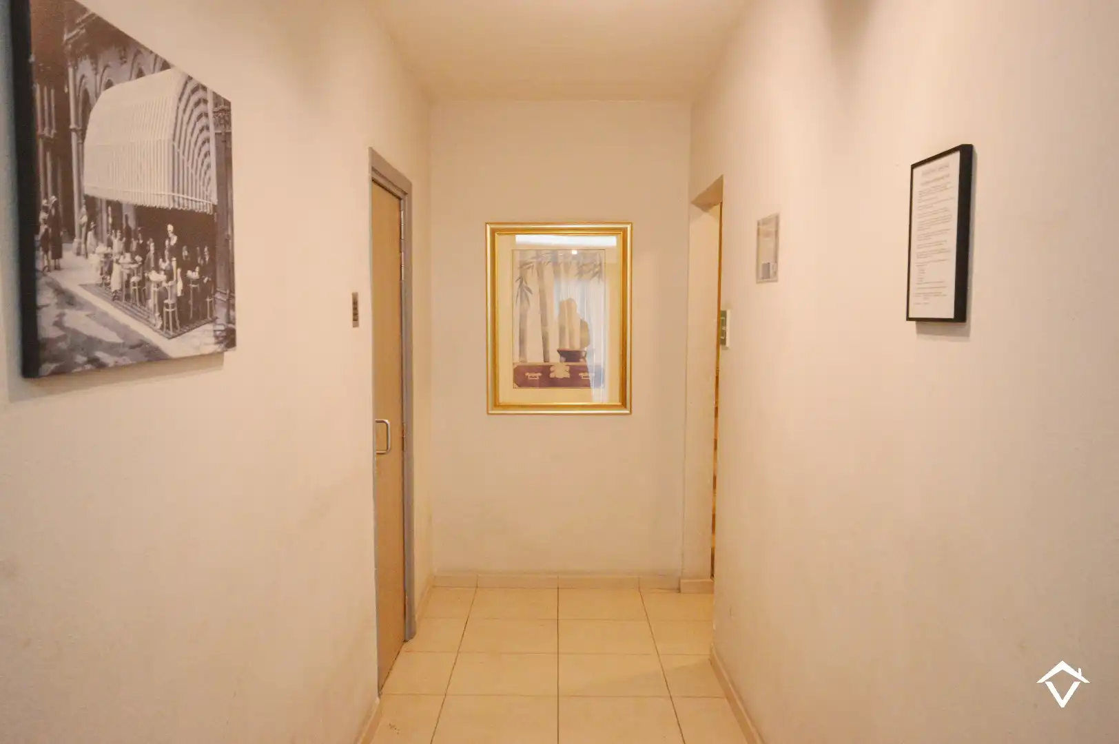 Appartement met 1 slaapkamer en ruim terras in het centrum van Oostende  foto 20