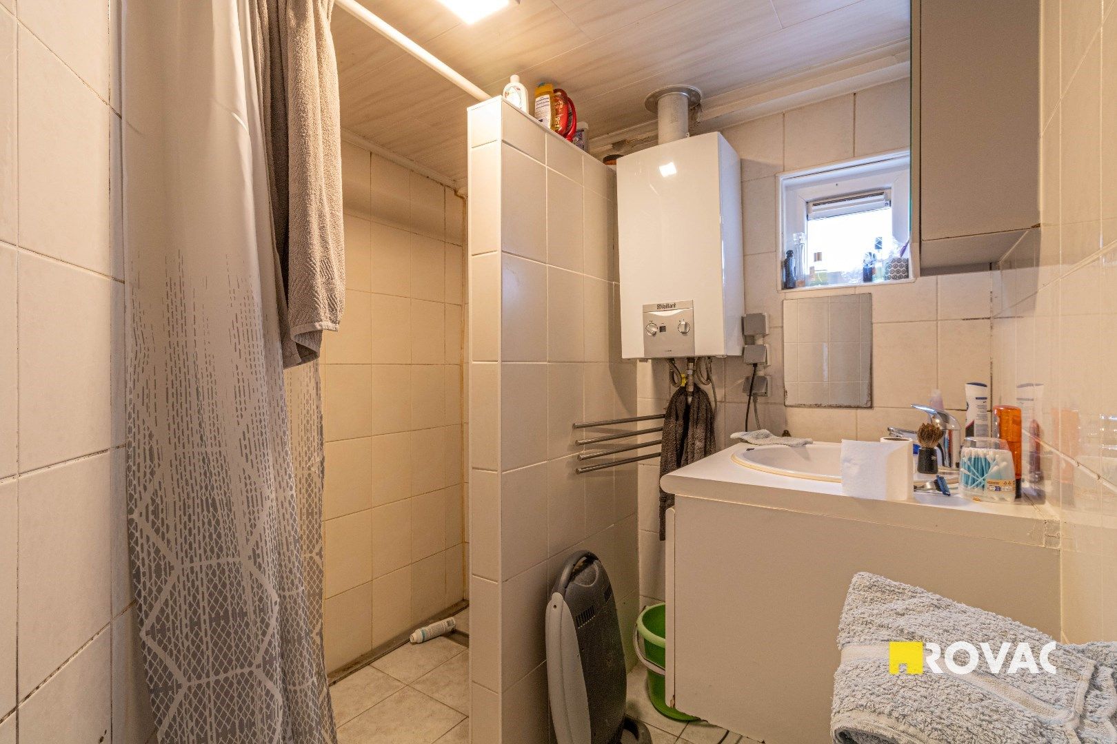 Rijwoning met 2 slaapkamers (mogelijks 3) en koer foto 10