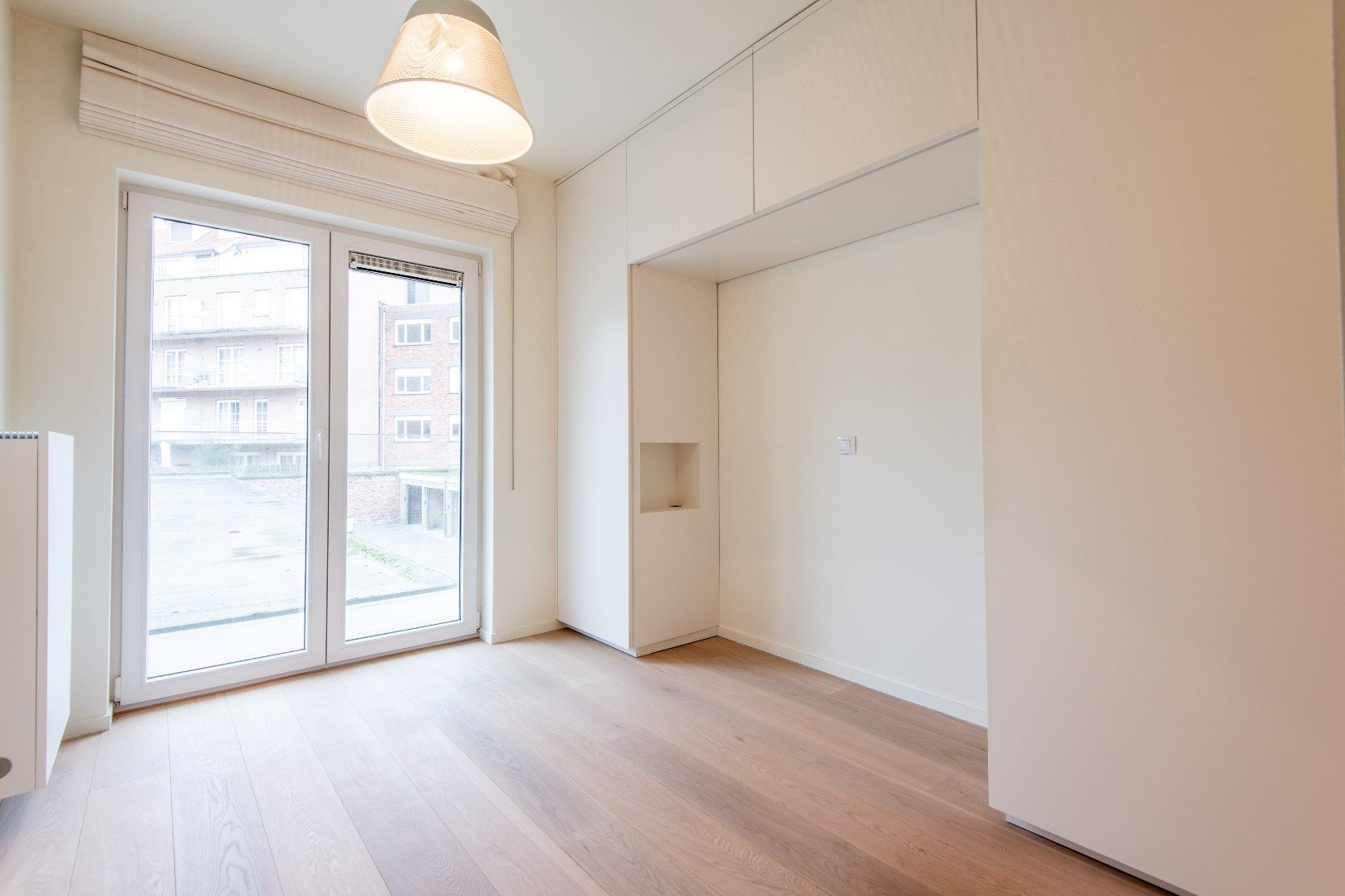 Instapklaar appartement gelegen aan de zuid-west kant van het Yzerpark foto 16