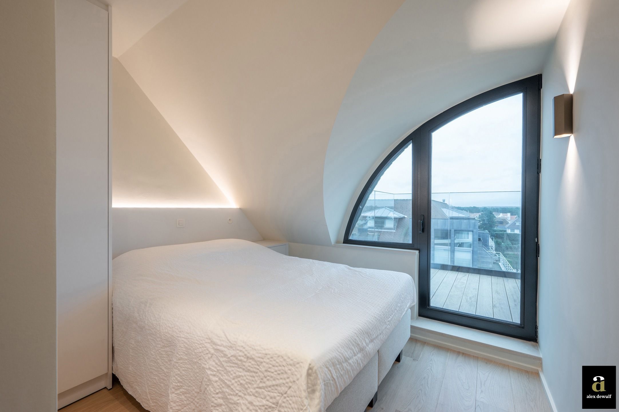 Exclusief gerenoveerd penthouse met panoramisch uitzicht [Piers De Raveschootlaan - Knokke Centrum]. foto 20