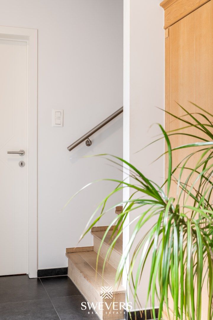 Zeer ruime woning met 6 slpk en 3 badk op een perceel van 18a 32ca in Houthalen foto 18
