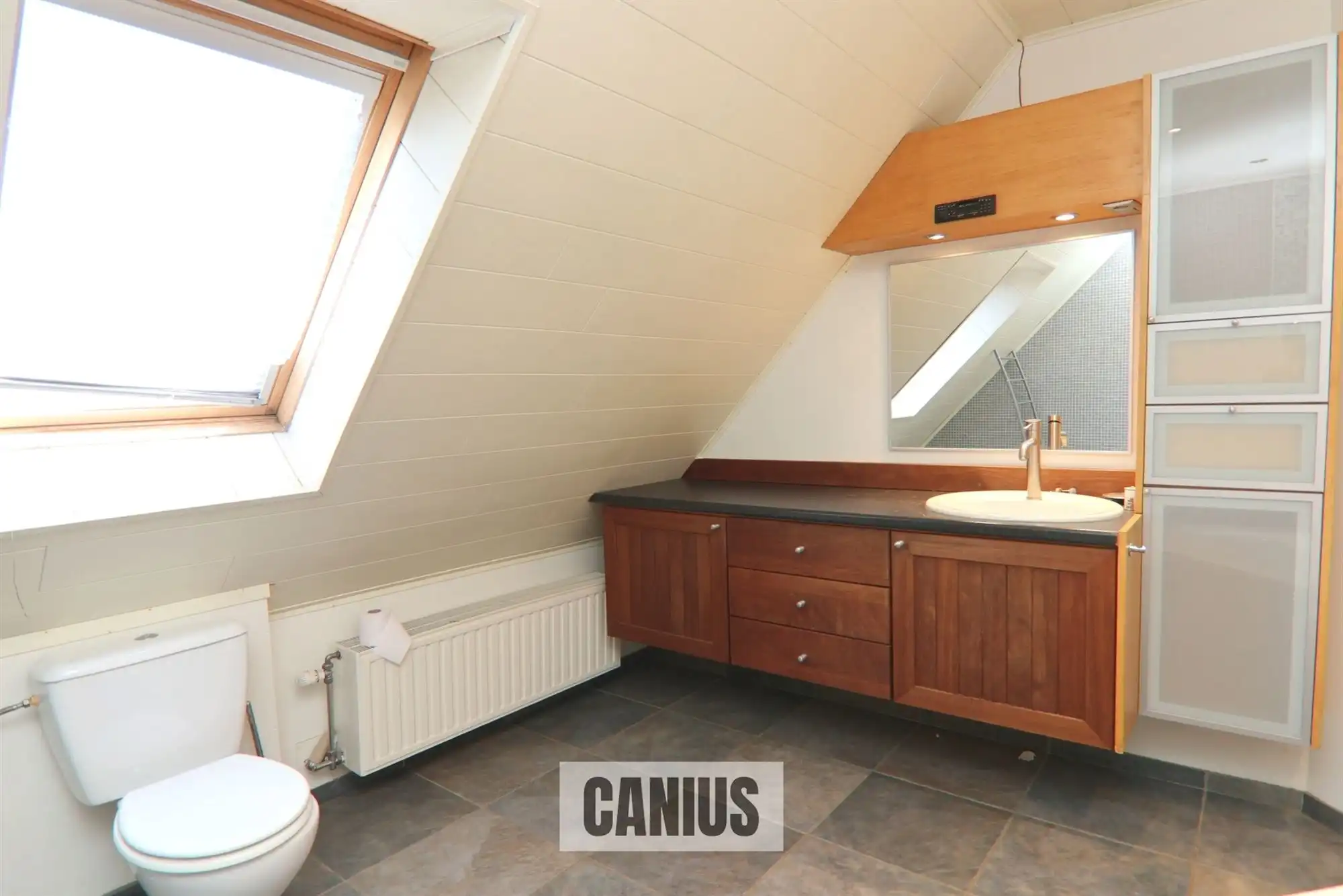 LANDELIJKE WONING MET 3 SLKS, DRESSING & TUIN foto 11