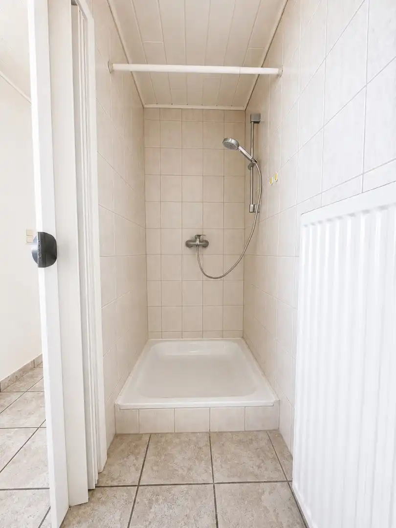 Rijwoning met 3 slaapkamers en tuintje vlakbij centrum Zomergem foto 13