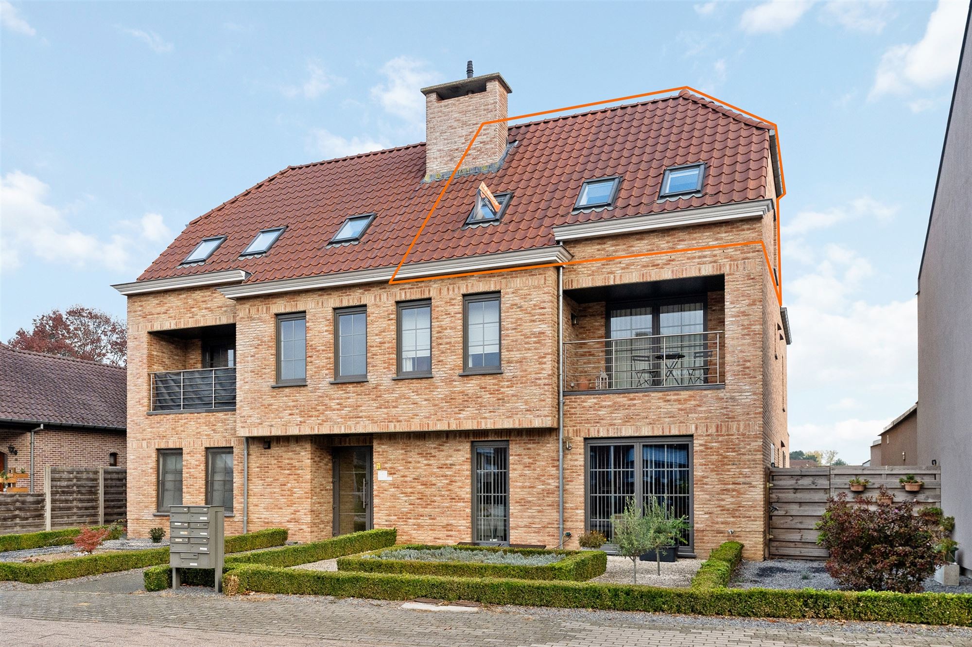 RECENT, ENERGIEZUINIG APPARTEMENT MET LIFT EN GARAGE! foto 4