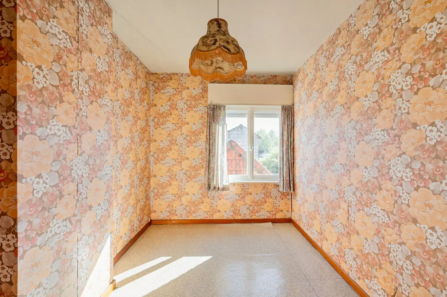 Te renoveren woning met garage en diepe tuin. foto 19