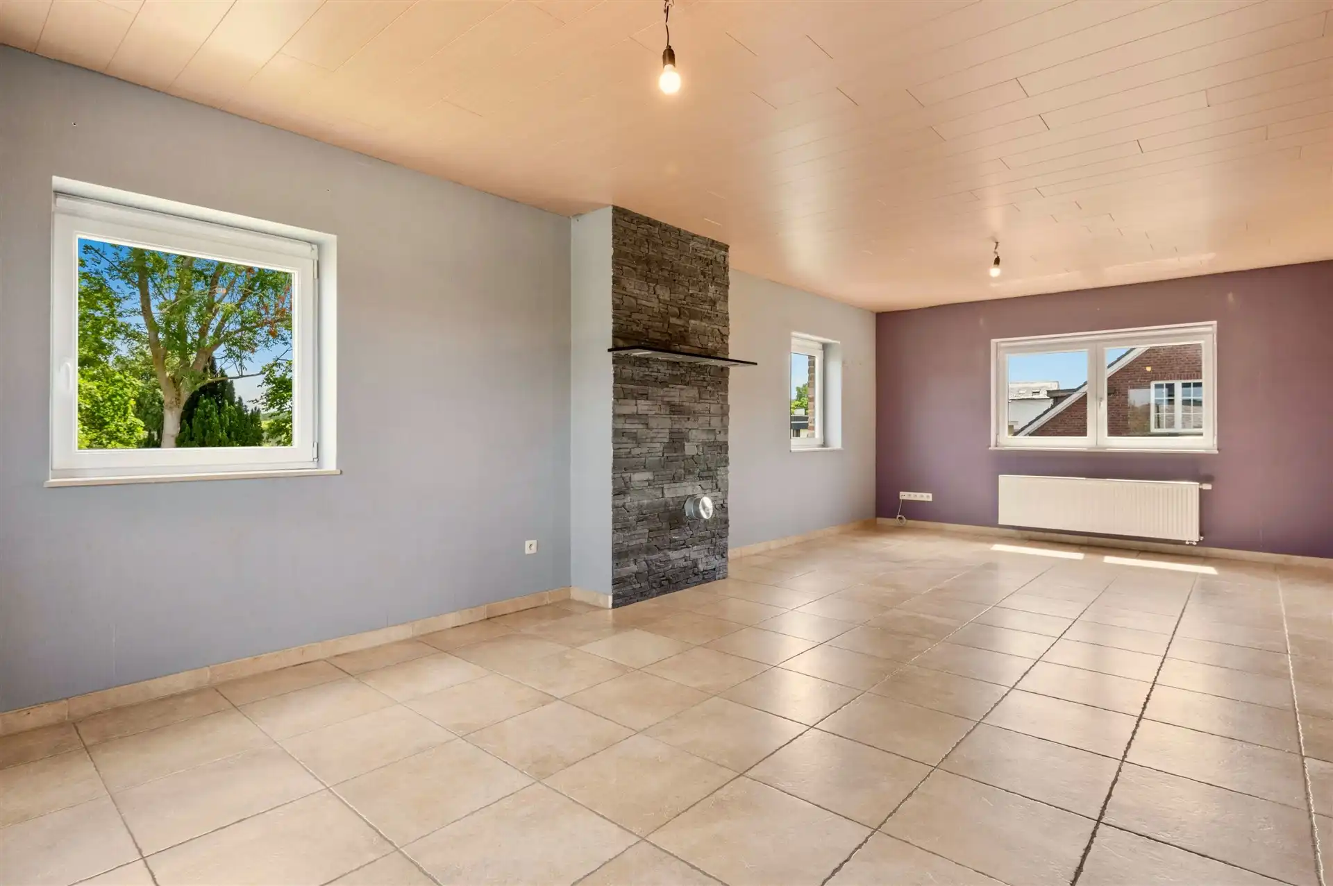 Knappe, ruime instapklare woning met 4 slpks, 2 bdks en tuin foto 19