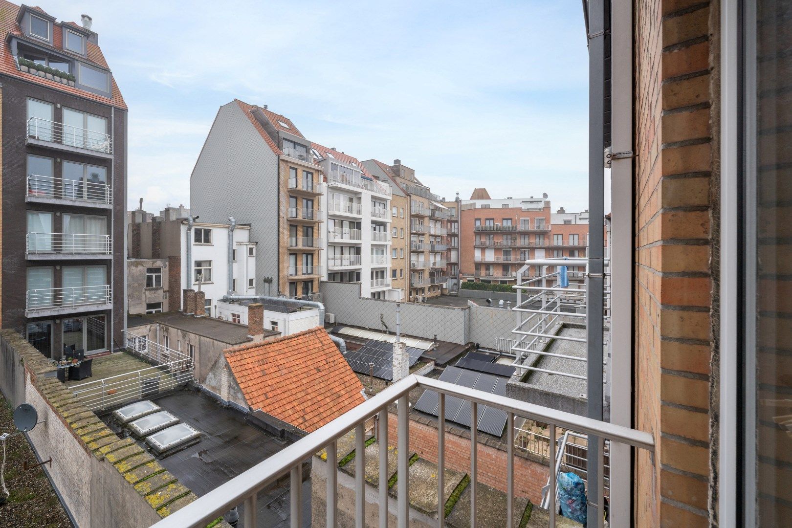 Leuk appartement met open zicht foto 13