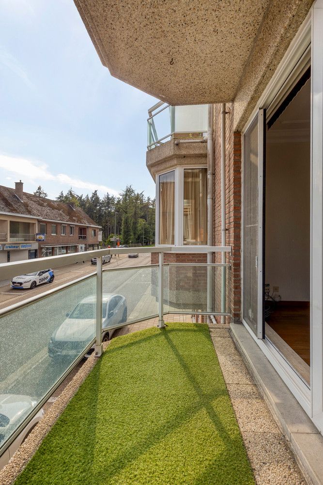 RUIM EN LICHT APPARTEMENT MET 3 SLPKS, TERRASSEN EN GARAGE IN HET HARTJE VAN LUMMEN! foto 9