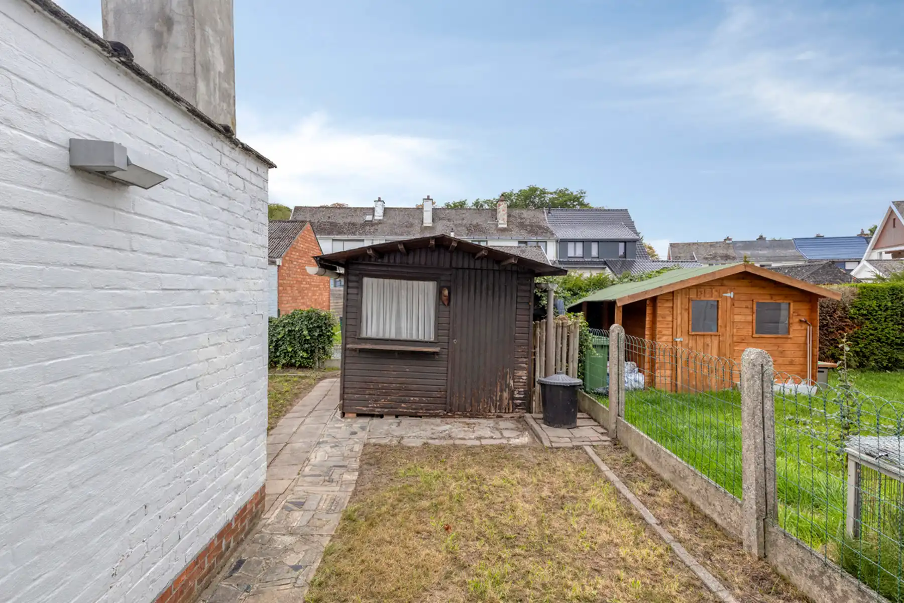 Instapklare centrum-woning pal bij centrum Buggenhout  foto 27