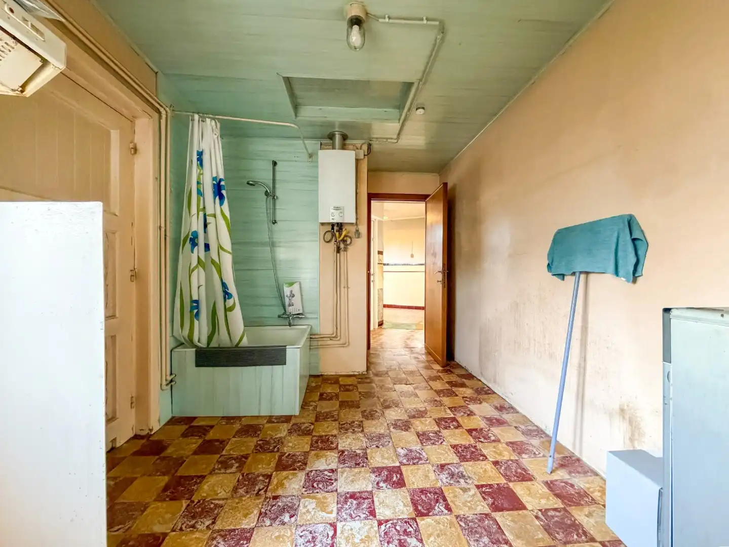 Te renoveren gezinswoning (433 m²), 3 slpk, garage en tuin, Torhout foto 9