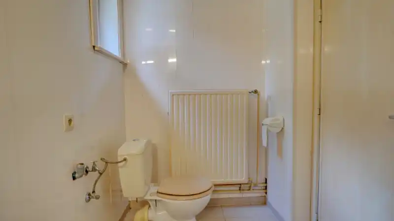 Landhuis van 95m² + bijgebouw-garage op mooi perceel van 10 are foto 13