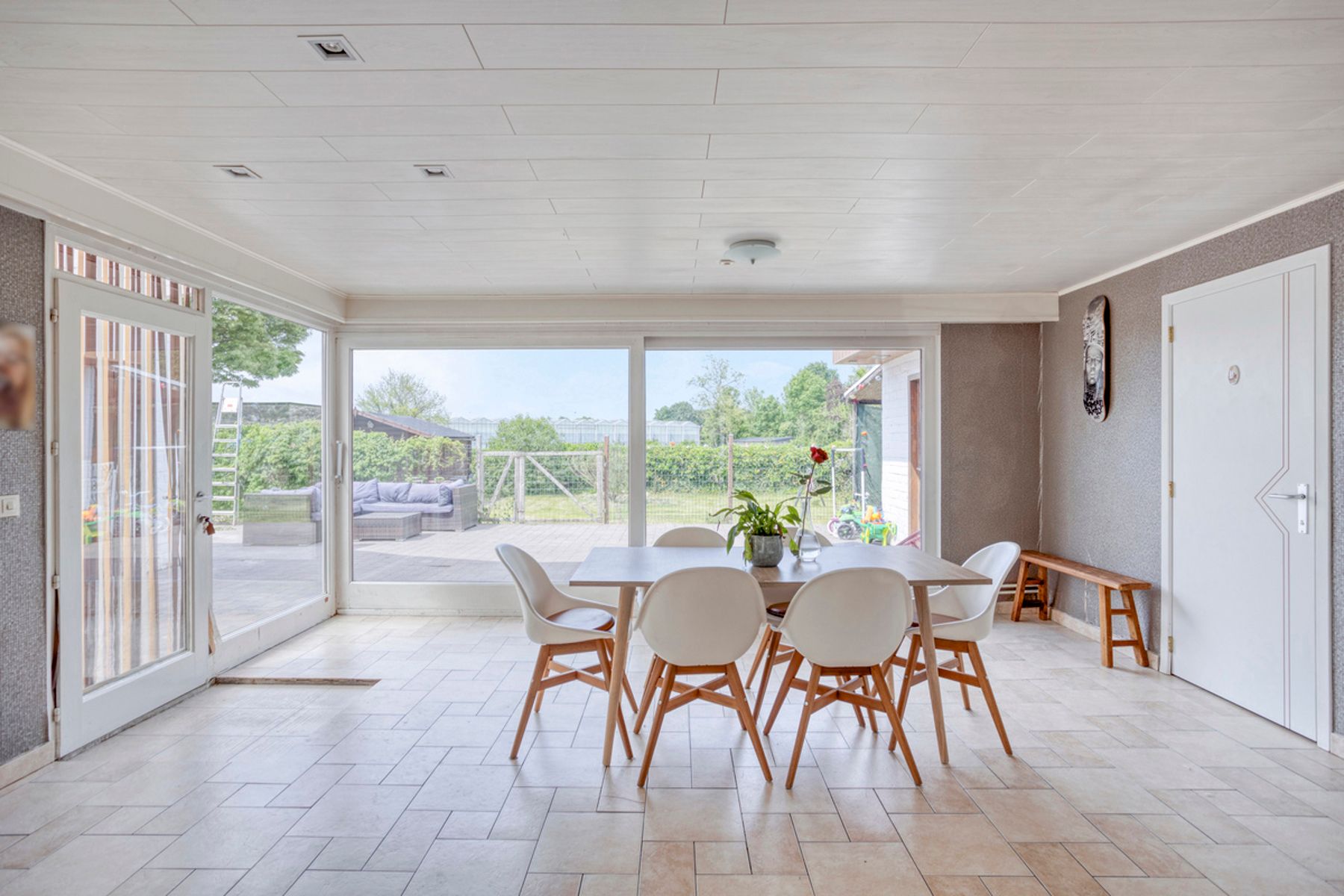 Licht te renoveren woning met zicht op groen in hartje SKW foto {{pictureIndex}}