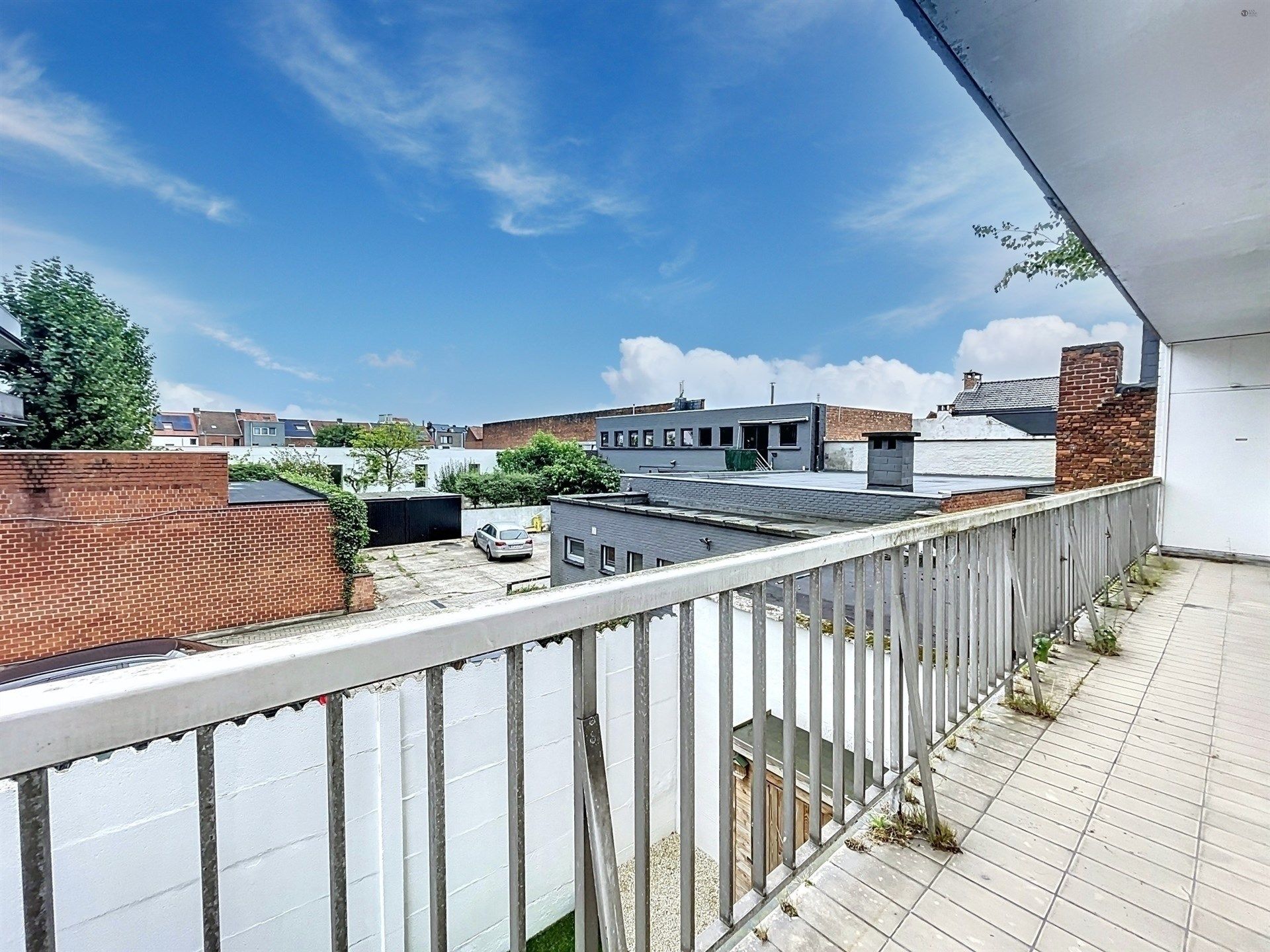 Ruim appartement met 4 slaapkamers en terras in Sint-Niklaas foto 12