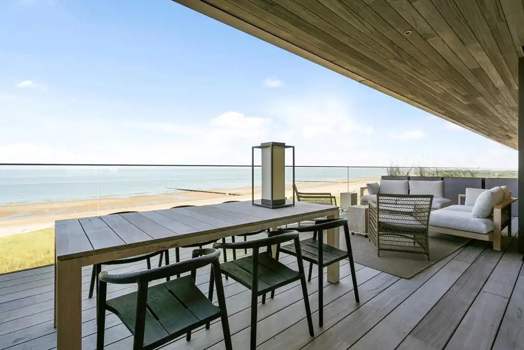 Uiterst smaakvol en top-notch afgewerkt appartement met panoramische zeezichten te Cadzand - Residentie Blanke Top foto {{pictureIndex}}