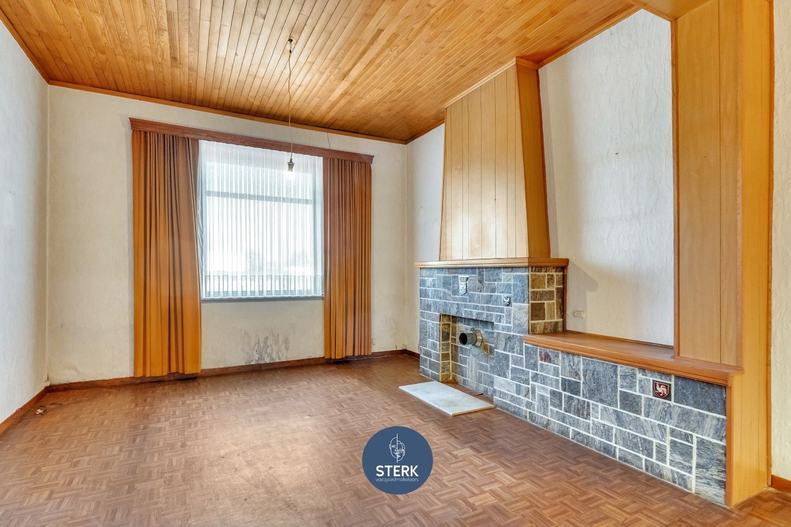 TE RENOVEREN WONING MET DIEPE TUIN OP EEN CENTRALE LOCATIE TE VELDWEZELT !   foto 7