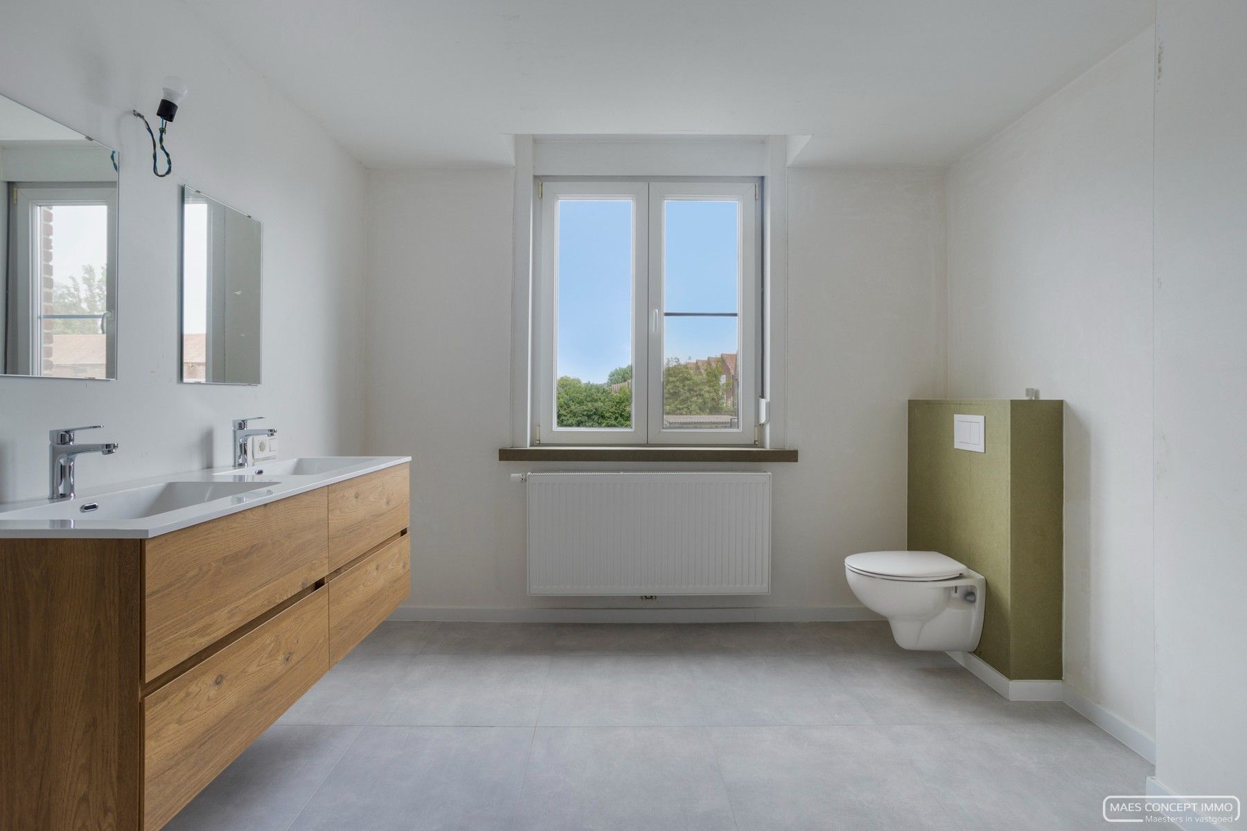 Gerenoveerde woning te koop te Vichte met uitweg foto 7