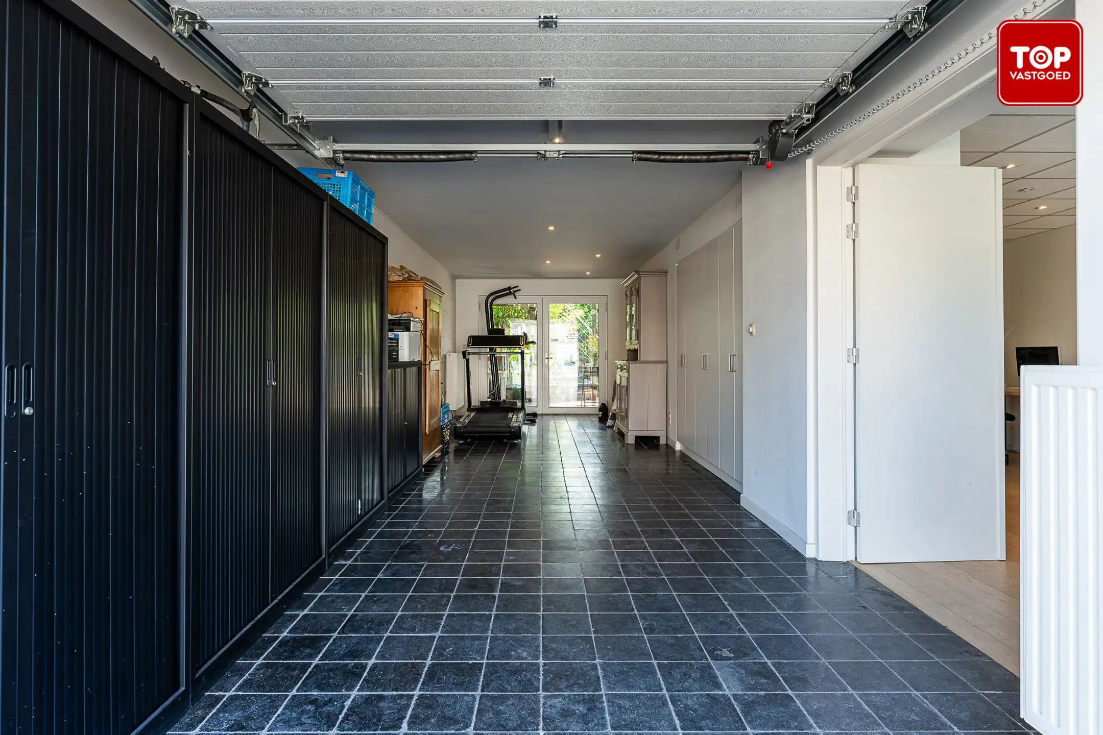 Instapklare combinatie van handelsgelijkvloers en bel-etagewoning op een uiterst gunstige locatie. foto 14
