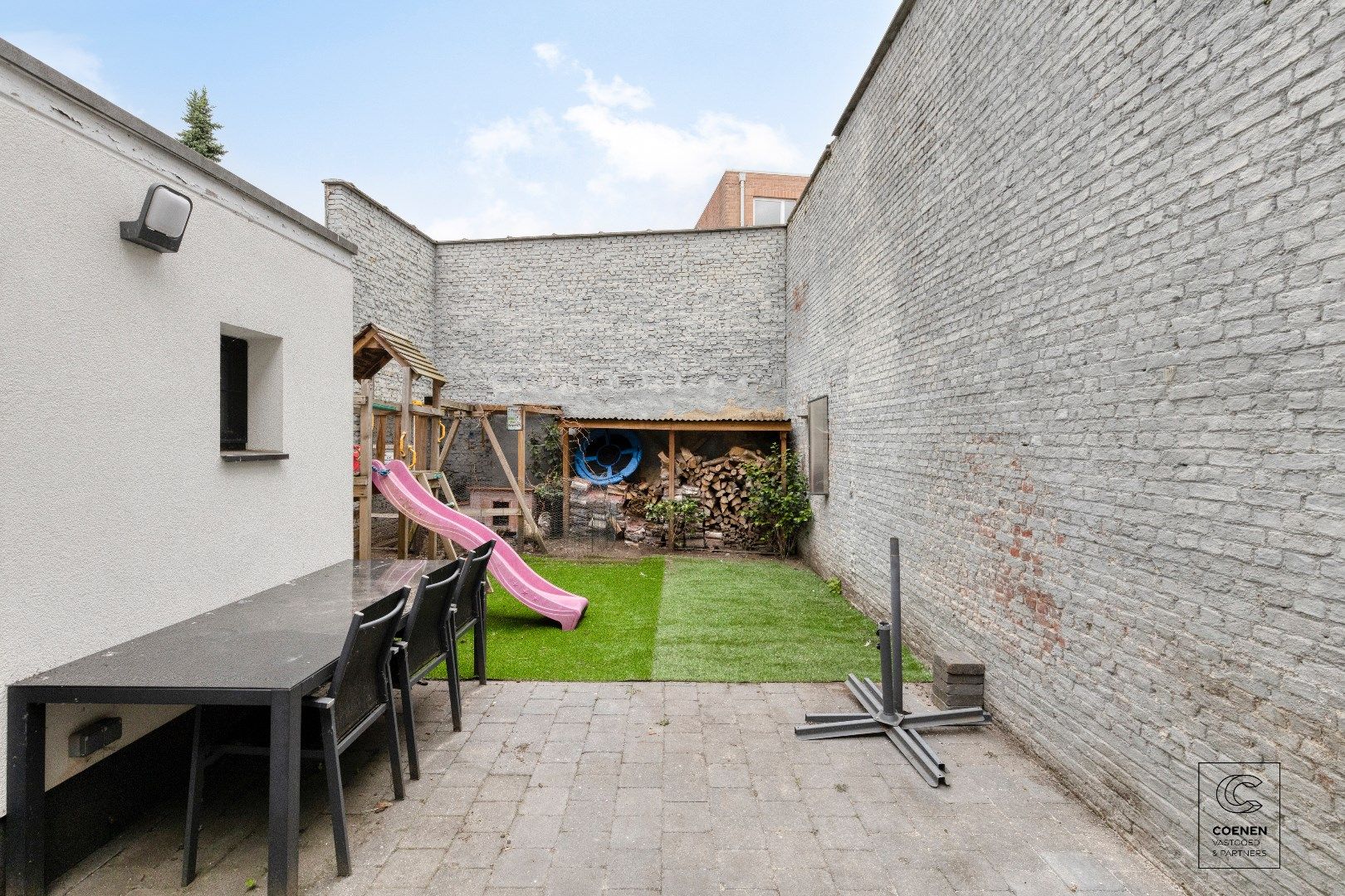 Prachtige woning van 200 m² met vier slaapkamers op een uitstekende locatie te Schoten! foto 22