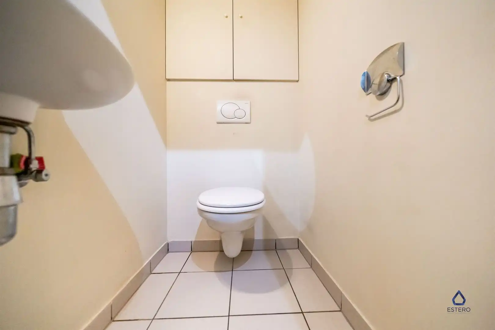 Ruim 3-slaapkamerappartement met zuidgericht terras foto 12