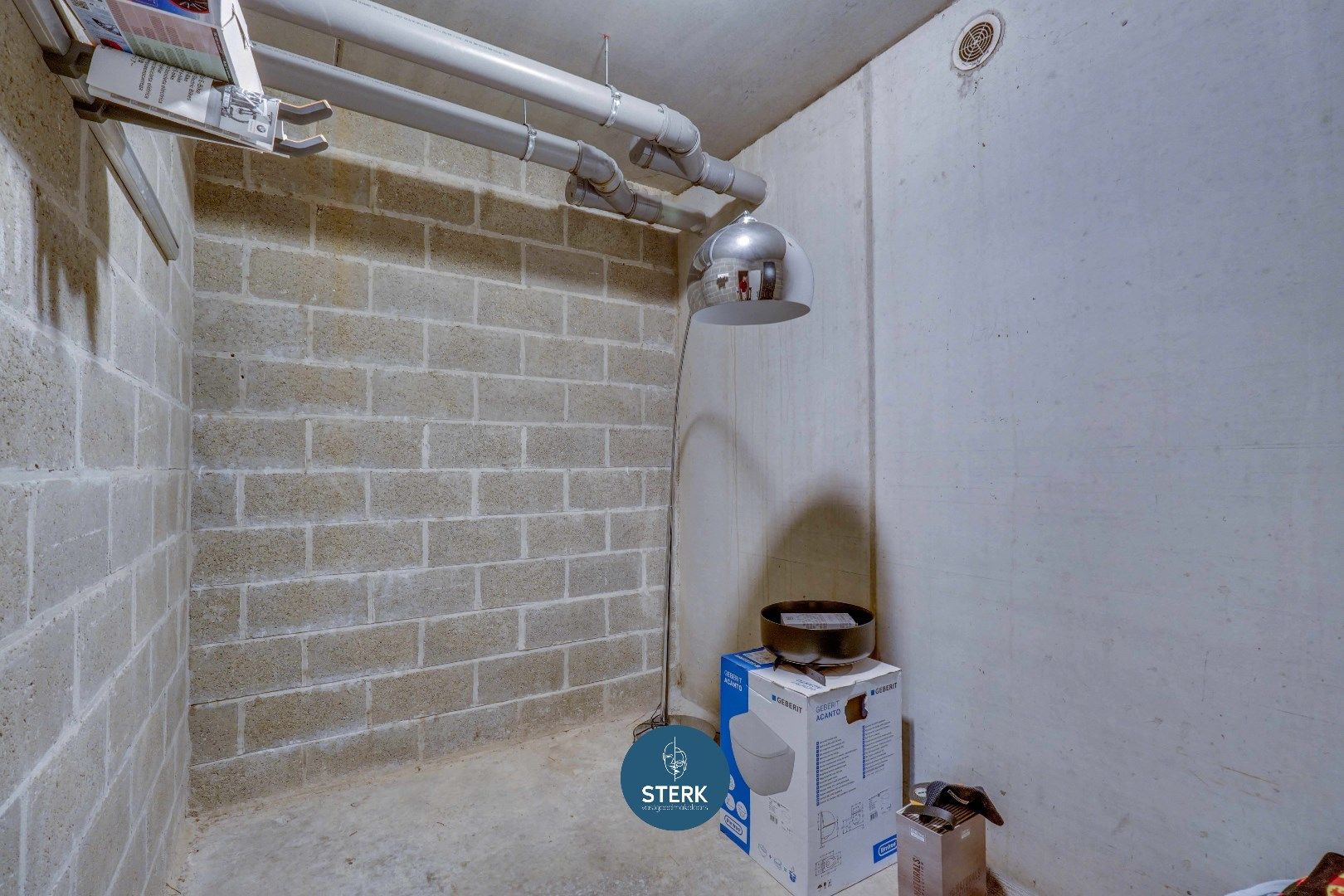 INSTAPKLAAR DUPLEX-APPARTEMENT MET 3 SLPKS EN 2 TERRASSEN TE REKEM !  foto 19