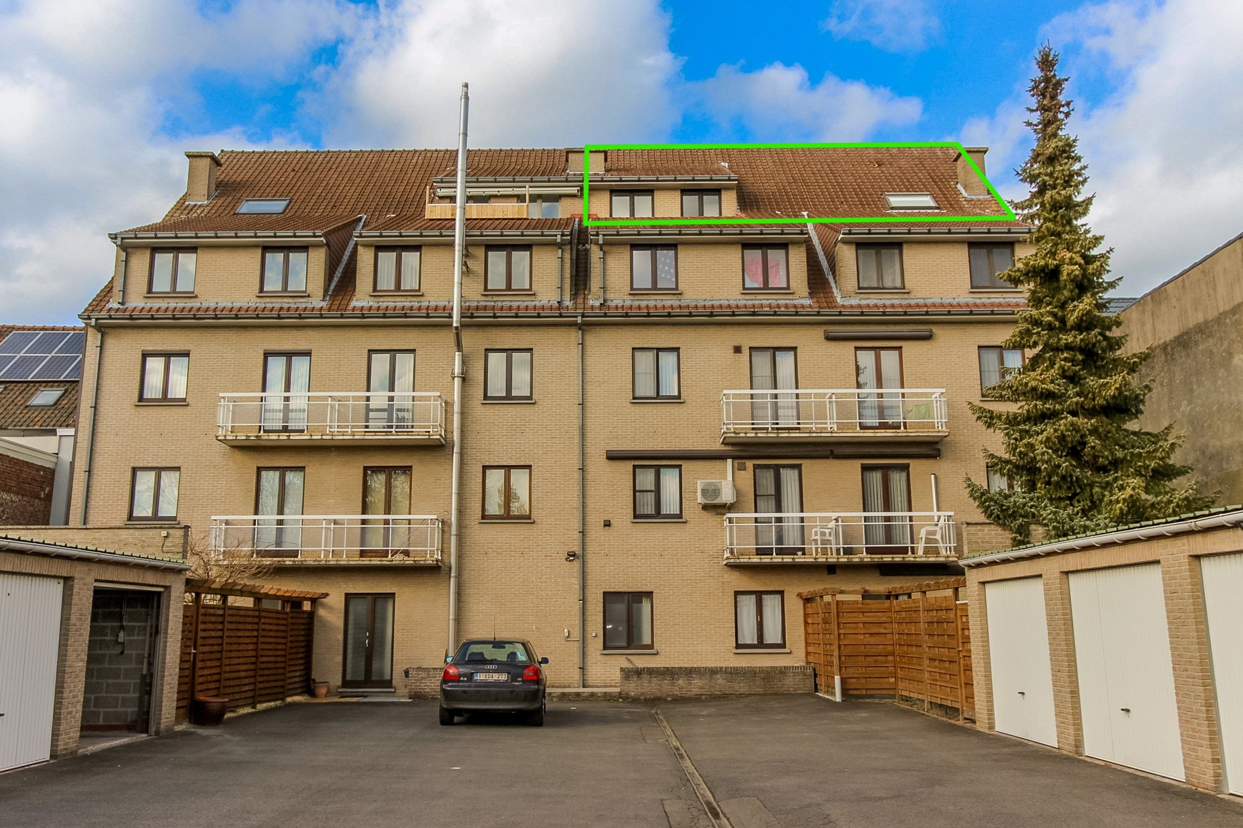 GERENOVEERD DAKAPPARTEMENT MET MOGELIJKHEID TOT GARAGE foto 14