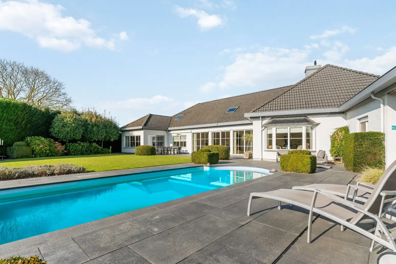 Luxueuze villa met zwembad en absolute privacy op riant perceel foto 22