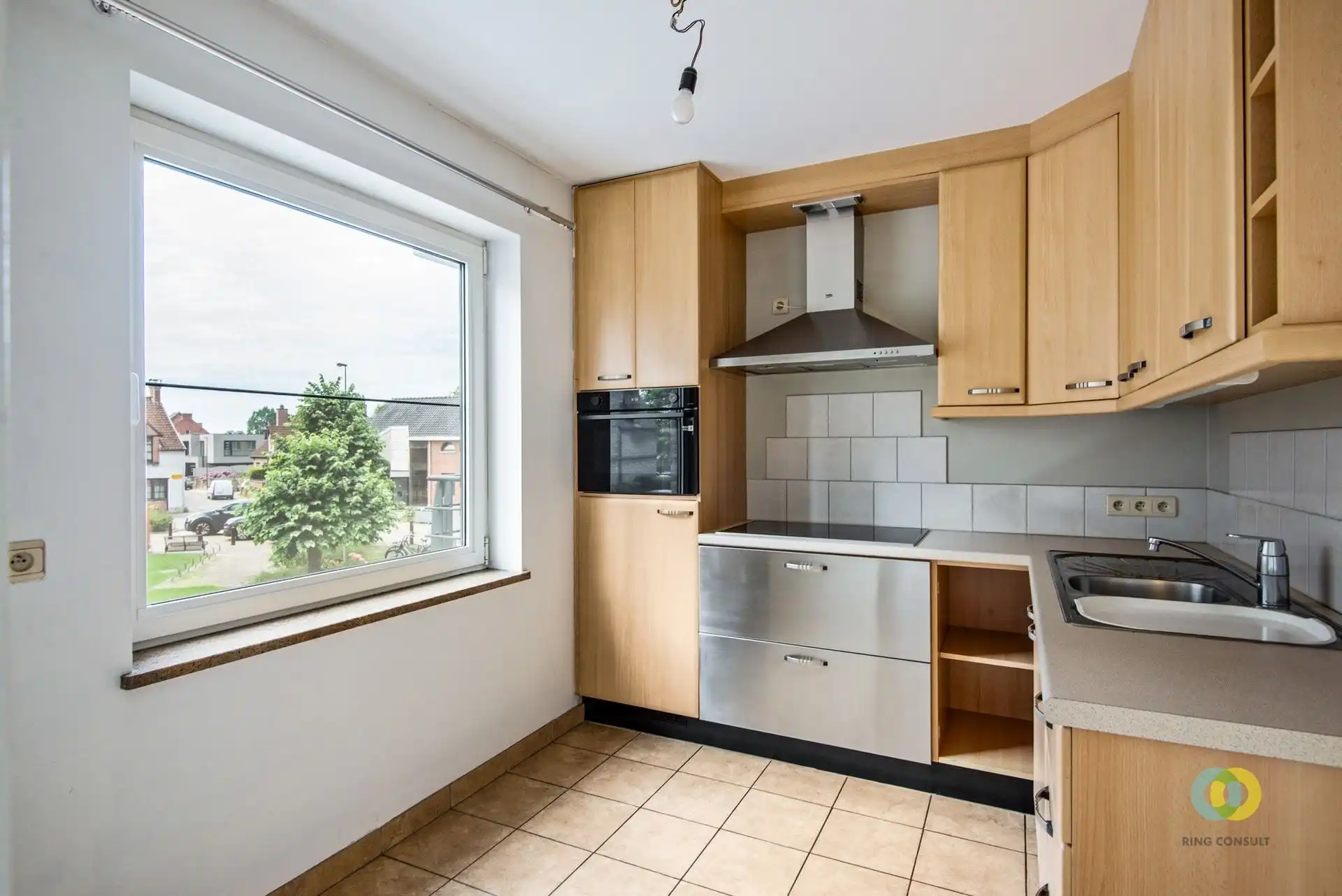 Appartement met twee slaapkamers en binnestaanplaats foto 8