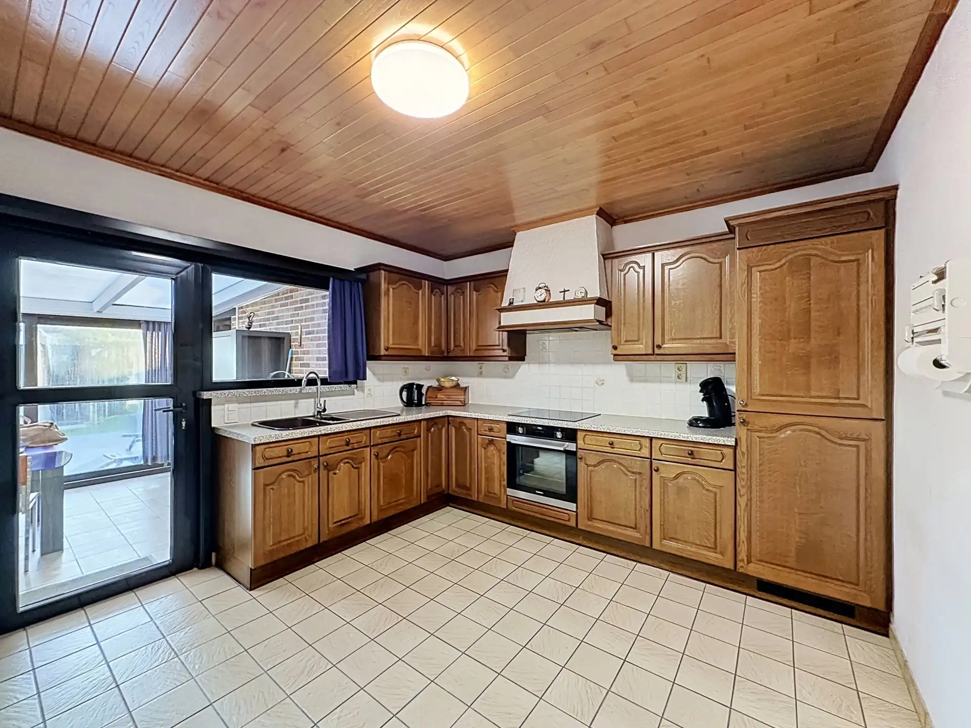 Te moderniseren bungalow op topligging foto 9