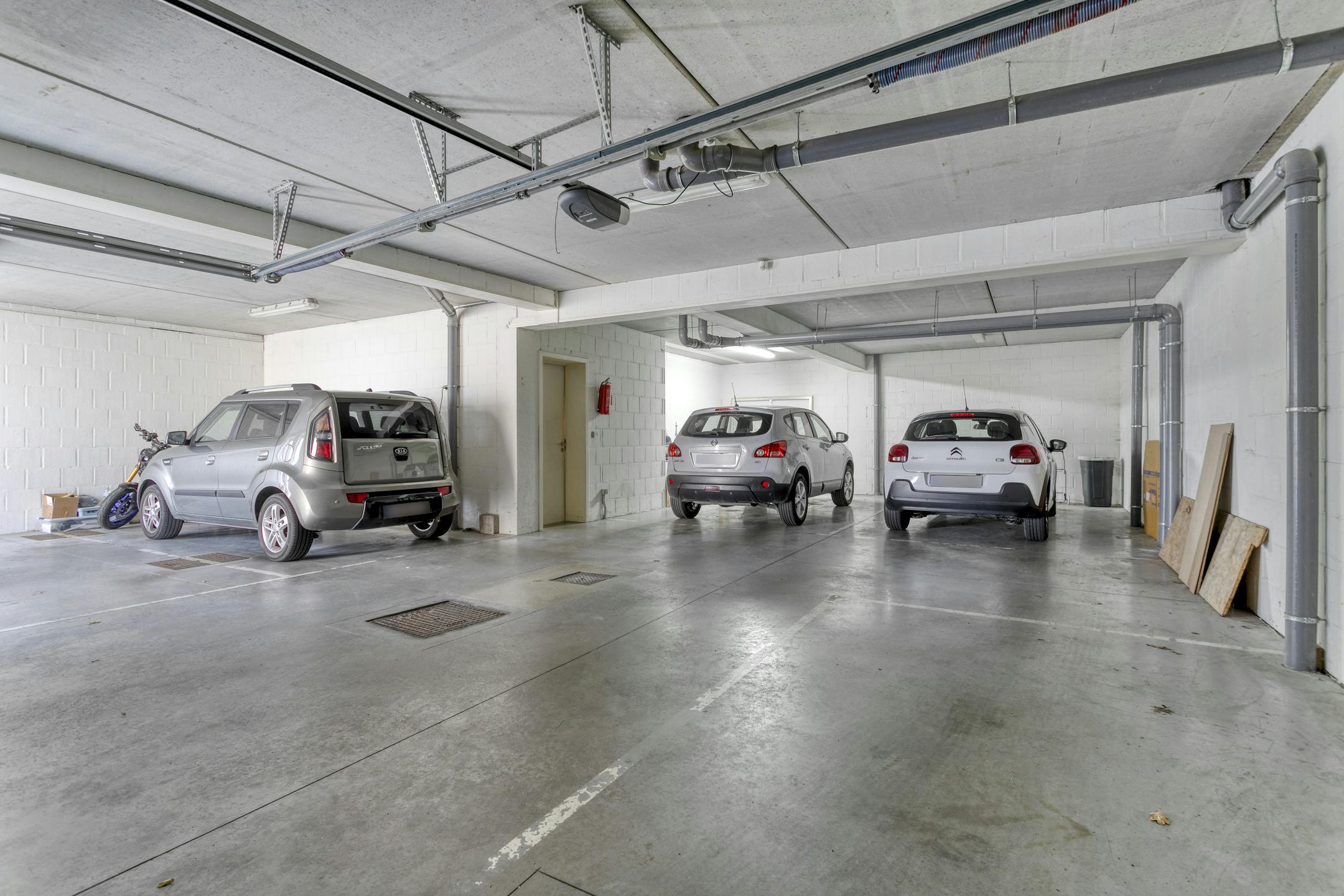 Instapklaar appartement te koop in Roeselare foto 8