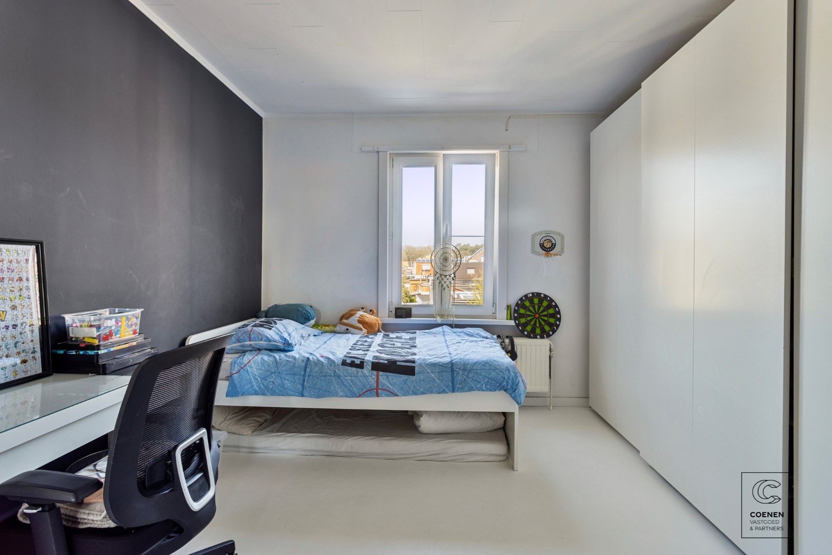 Instapklare woning met 3 slpk's op een toplocatie te Schoten! foto 12