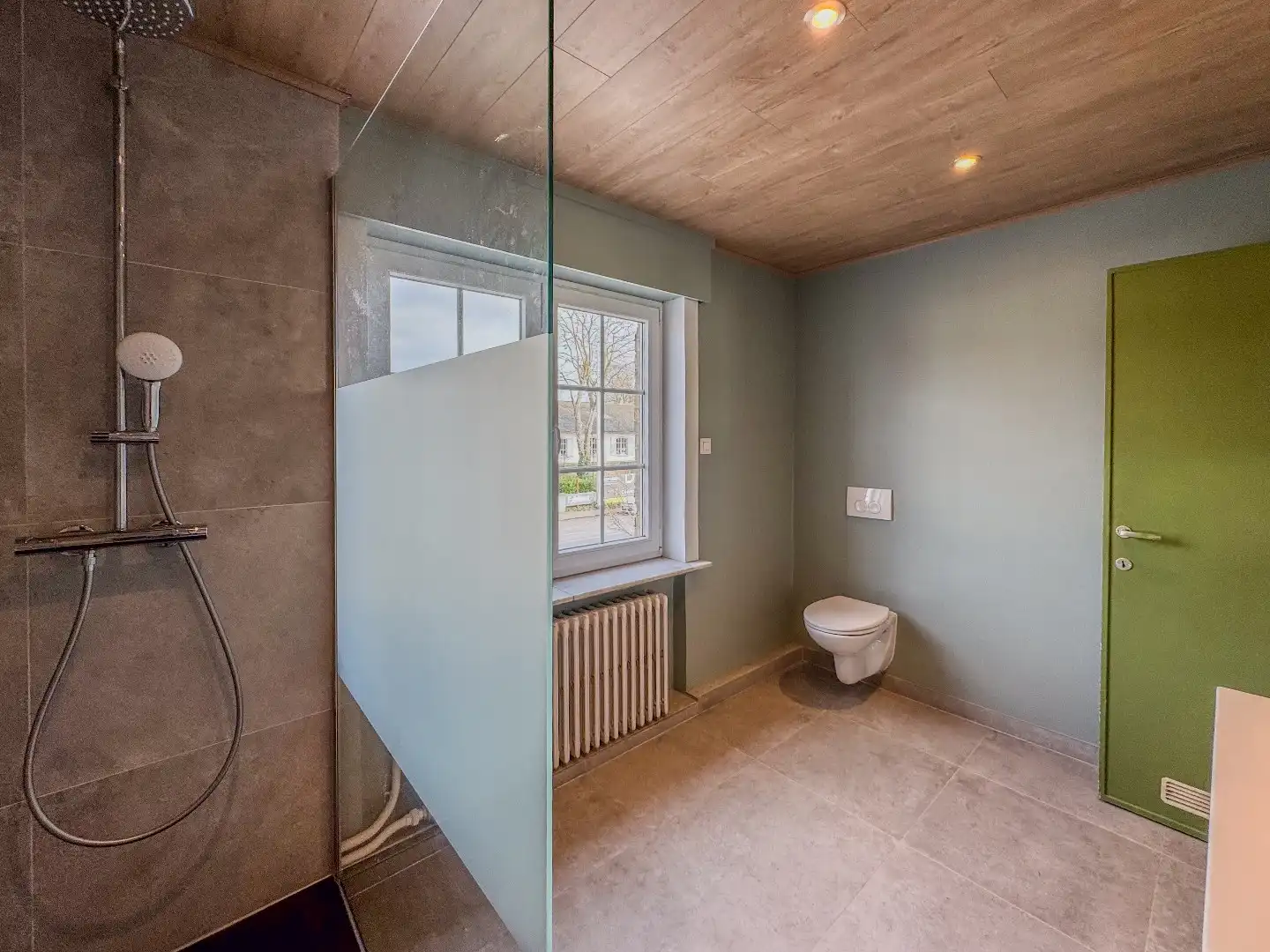 Villa met 3 slaapkamers, garage en tuin op 920m² foto 18