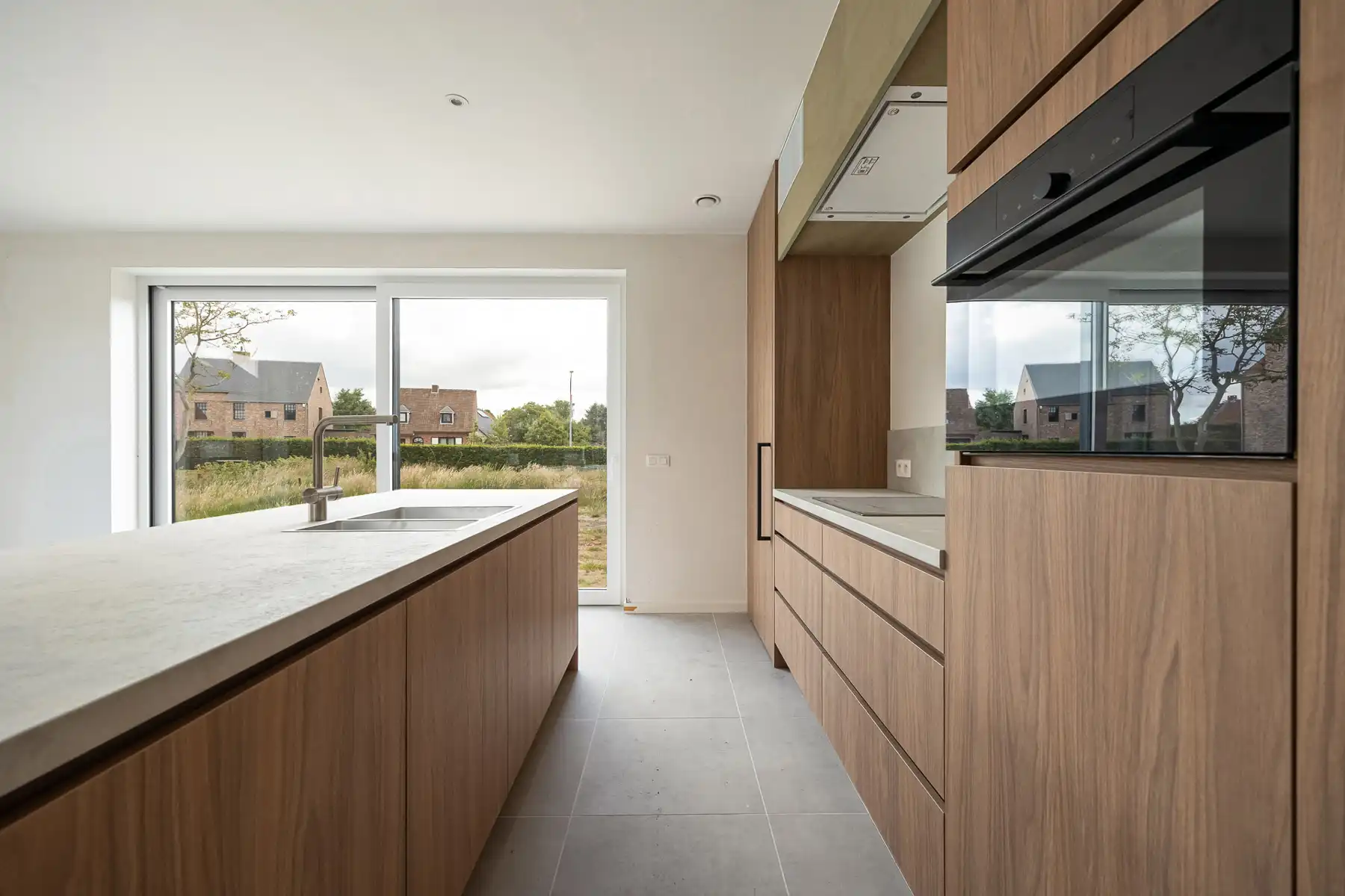 Nieuwbouwwoning in Hoogstraatse begijnhofstijl met 3 slaapkamers. foto 2