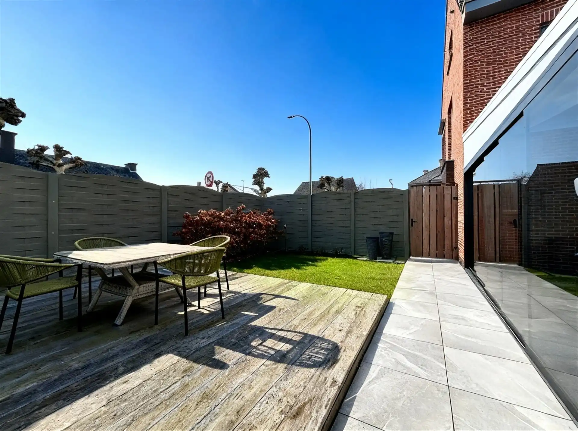 Ruime Gezinswoning met 4 Slaapkamers in De Klinge foto 5