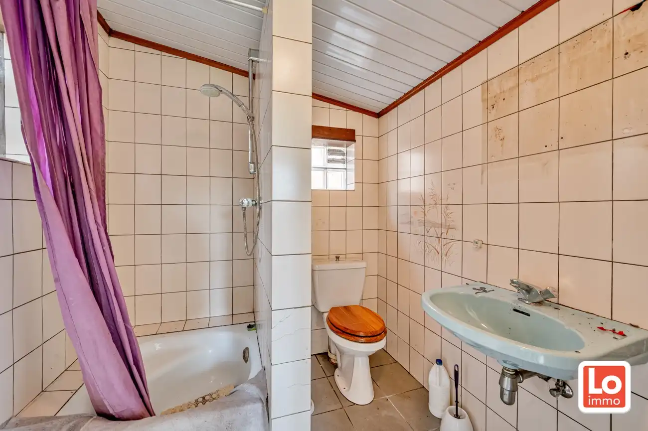 VERKOCHT! Landelijk gelegen halfopen afbraakwoning op groot perceel grond met open zicht in Zeveneken! foto 16