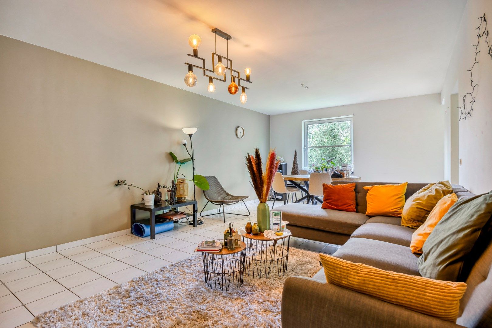 Goed gelegen 2-slaapkamerappartement  – EPC 93 kWh/m² - bewoonbare opp. 93 m² foto 3