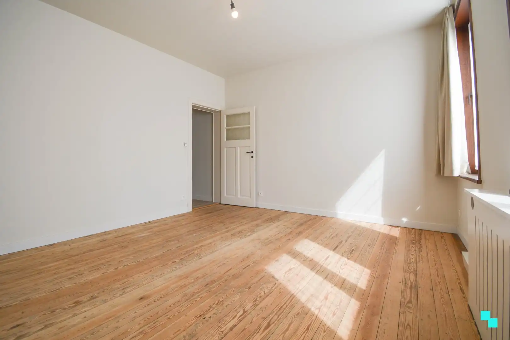 Eengezinswoning met 5 slp te centrum Roeselare foto 5